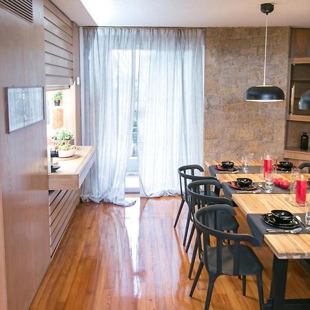 One-Of-A-Kind Athens Riviera Apartment Eksteriør billede