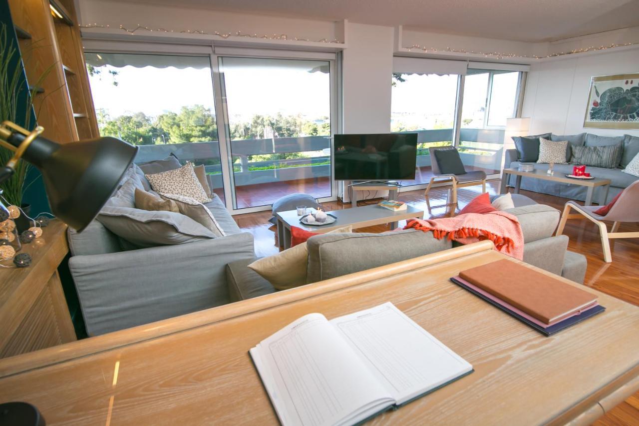 One-Of-A-Kind Athens Riviera Apartment Eksteriør billede